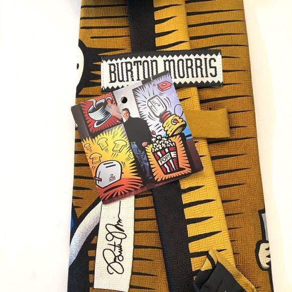 Burton Morris Pop Art Tie - Picture 4 of 5